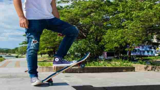 can you skateboard in converse