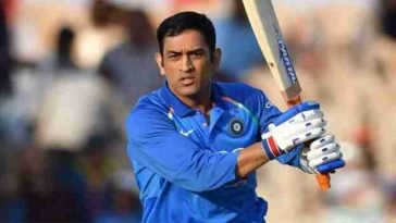 MS Dhoni announces retirement from international cricket